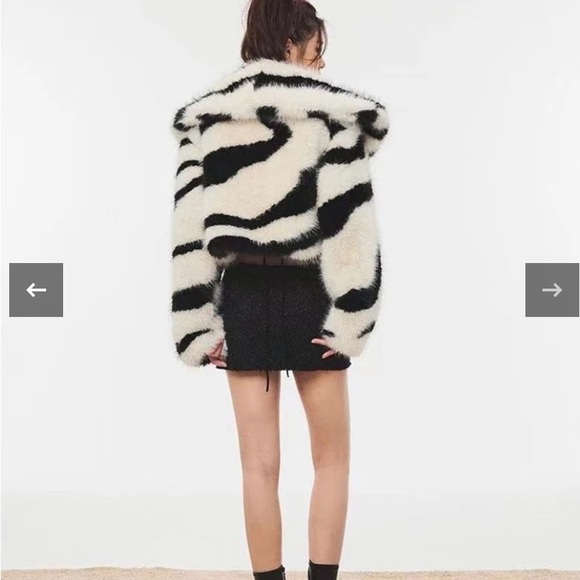 Faux Zebra fur new without tags. - Picture 3 of 6